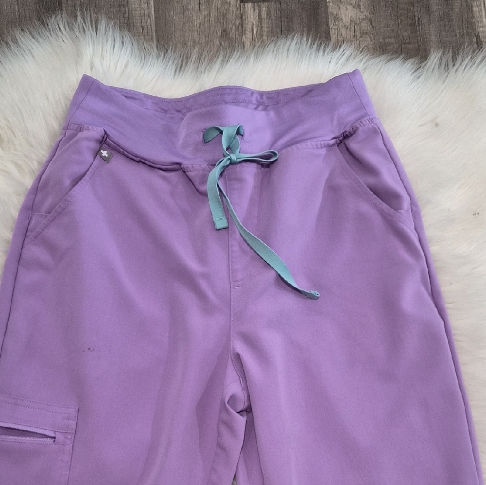 Figs Lavender Scrub Top with Teal Accent
